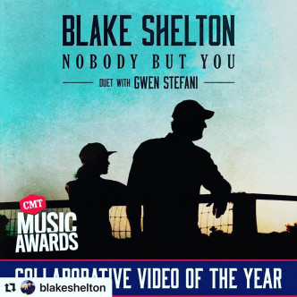 Blake和Gwen的合唱歌曲《Nobody But You》，上周在CMT鄉謠音樂頒獎禮上奪得「年度ＭＶ合唱獎」。