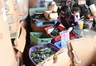 环保署进行跨部门执法行动，侦破屏山一问题回收场。