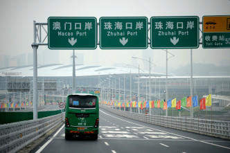 港珠澳大橋車流量一直未達預期。資料圖片