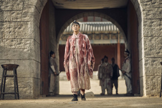 Netflix原创韩剧《尸战朝鲜2》一共夺得「最佳编剧奖」、  「最佳技术奖」 和 「最佳男演员奖」三项大奖。