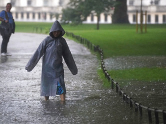 氣象部門預測部份地區的降雨量高達75至100毫米。AP相片