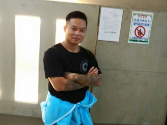 台湾遗体美容师陈修将涉嫌杀害女友被捕。陈修将facebook图片