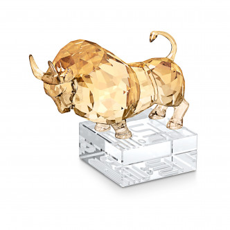 黃色Swarovski牛年水晶，刻畫出栩栩如生的神情，迎接牛年最適合不過。(D)