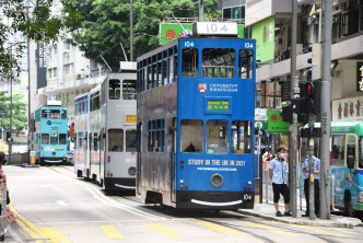 電車服務受阻。 楊偉亨攝