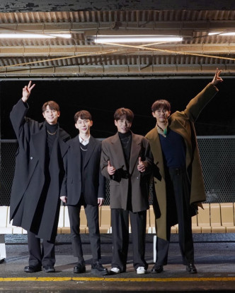 2AM于本月1日以第四张迷你专辑《Ballad 21 F/W》正式回归乐坛。