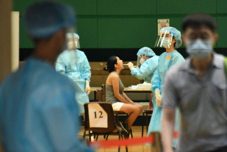 林郑月娥批评医管局员工阵线呼吁杯葛全民检测。