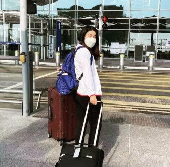 郭晶晶日前出发东京，为东奥跳水项目做裁判。