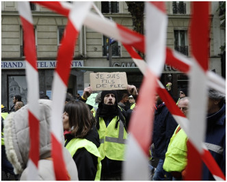 法國黃背心反政府示威周六踏入第25周。AP