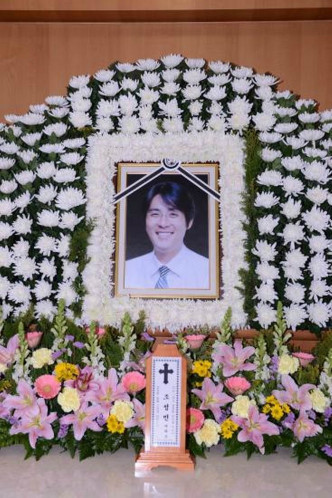 赵成珉于2013年逝世，终年39岁。