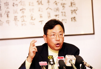 查懋聲為香港興業創辦人查濟民長子。資料圖片