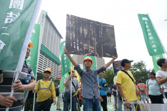 大会起步时预计有2千人参加。