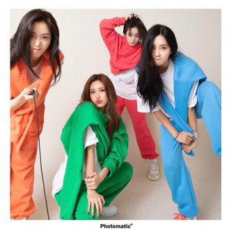 T-ara零女神包袱，大玩搞笑pose同表情。