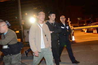 4名男女被捕。蔡楚辉摄