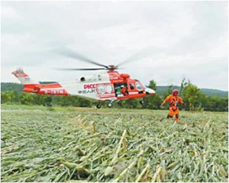 有內地保險公司已啟動應急直升機參與救援。