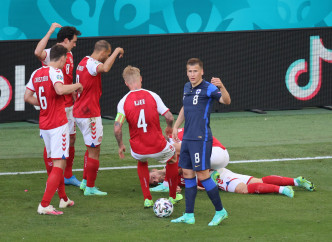 艾歷臣事件令到丹麥國家隊在今夏歐國盃飽吃驚風散。 Reuters