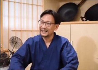 「日本匠人伊藤慧太」被揭發原來由內地演員懷遠扮演。網圖