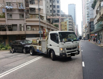 拖走多車。警方圖片