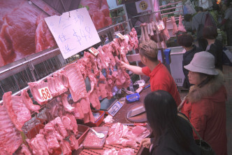 食品通胀因猪肉价格高企而仍然显著。资料图片