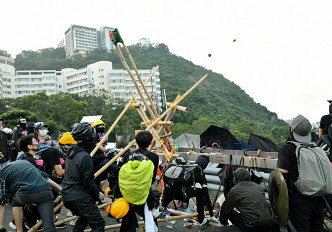 中大目前仍被学生占领。资料图片