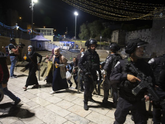 耶路撒冷和约旦河西岸地区笼罩著紧张气氛。AP