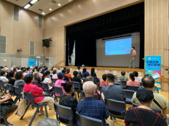 活動有209名長者及其家屬參與。樂善堂提供