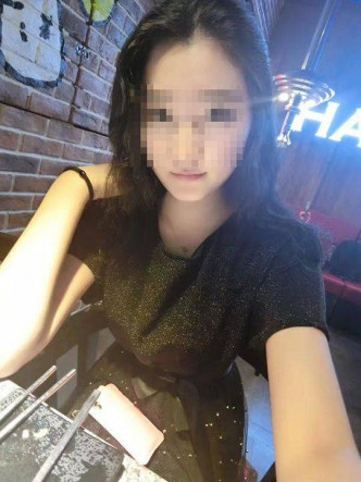 河南鄭州21歲李姓空姐生前照片。（網圖）