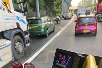 吐露港公路先后发生3宗交通意外。网民郑家希图片