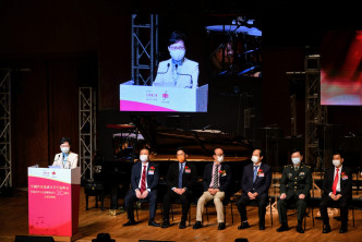 行政长官林郑月娥出席香港各界文化促进会活动。