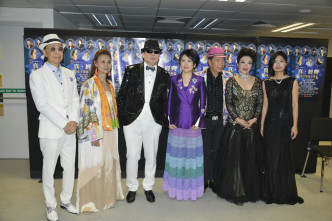 蔡枫华、陈秀雯、李龙基及刘雅丽等为一连两场《真. 经典》电视主题曲演唱会演出。