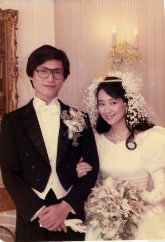 1986年，陳美齡和日籍經理人金子力結婚。
