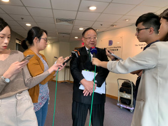 主席劉允怡會後會見傳媒表示，自己已盡力，對結果感可惜。