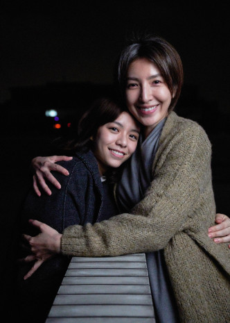 杨谨华与宋芸桦饰演一对关系疏离的母女。