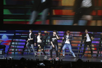 韓國五人男子組Highlight 。