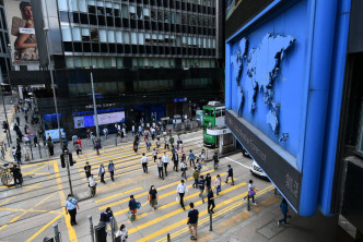 香港失业率急升。