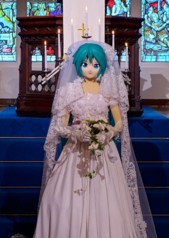近藤显彦去年与初音结婚。网上图片