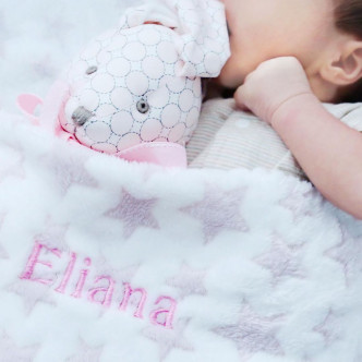 Anjay於本月20日忽然宣佈誕下幼女Eliana。