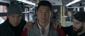 「尚氣」劉思慕在巴士上打鬥的新宣傳片。