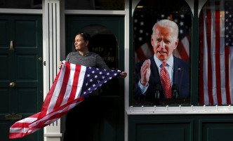美國民眾慶祝拜登當選。AP圖片