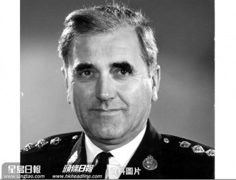 1970年間葛柏擔任總警司職位。