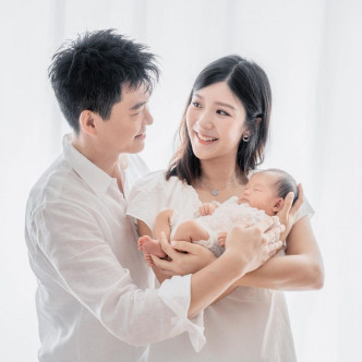 余香凝於5月時為老公誕下女兒。