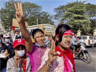 缅甸近日示威不断，更有公务员参与。AP资料图片