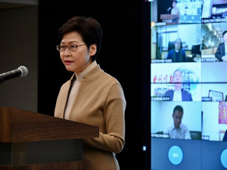林郑月娥又指传媒除要拒绝「假新闻」外，也要宣传正确资讯。
