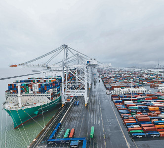 聯合國報告表示，由於持續需求、供應不確定性，以及對港口效率的擔憂揮之不去，預計運費將保持高位。網上圖片