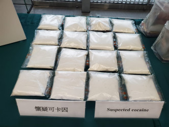 海關在一批抵港的工藝品內檢獲約8公斤可卡因。