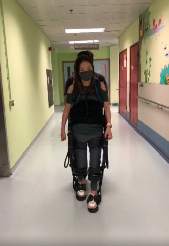 為推動社會關注脊髓損傷患者，港大醫學院將舉行機械腳接力賽，「包山王」黎志偉與三名傷健人士將參賽。港大圖片