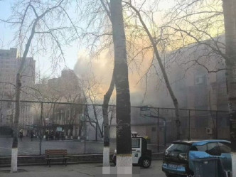 北京交通大學的實驗室發生火警。網圖