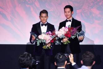 除了城城外，是次電影節獲奬者還有韓國藝人丁海寅獲最佳新演員獎。