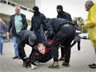 白俄政府指至少有200人被捕。AP图片
