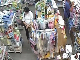 一名大腹便便的准妈妈涉在婴儿用品店内偷6件货物。
