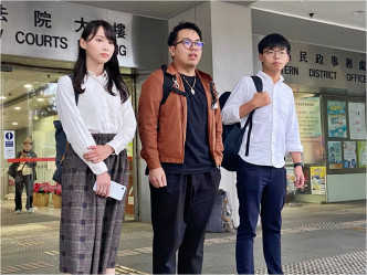 前香港众志秘书长黄之锋（右）、主席林朗彦（中）和成员周庭（左）因前年「6.21」包围警总案，早前分别被判监13.5个月、7个月和10个月。